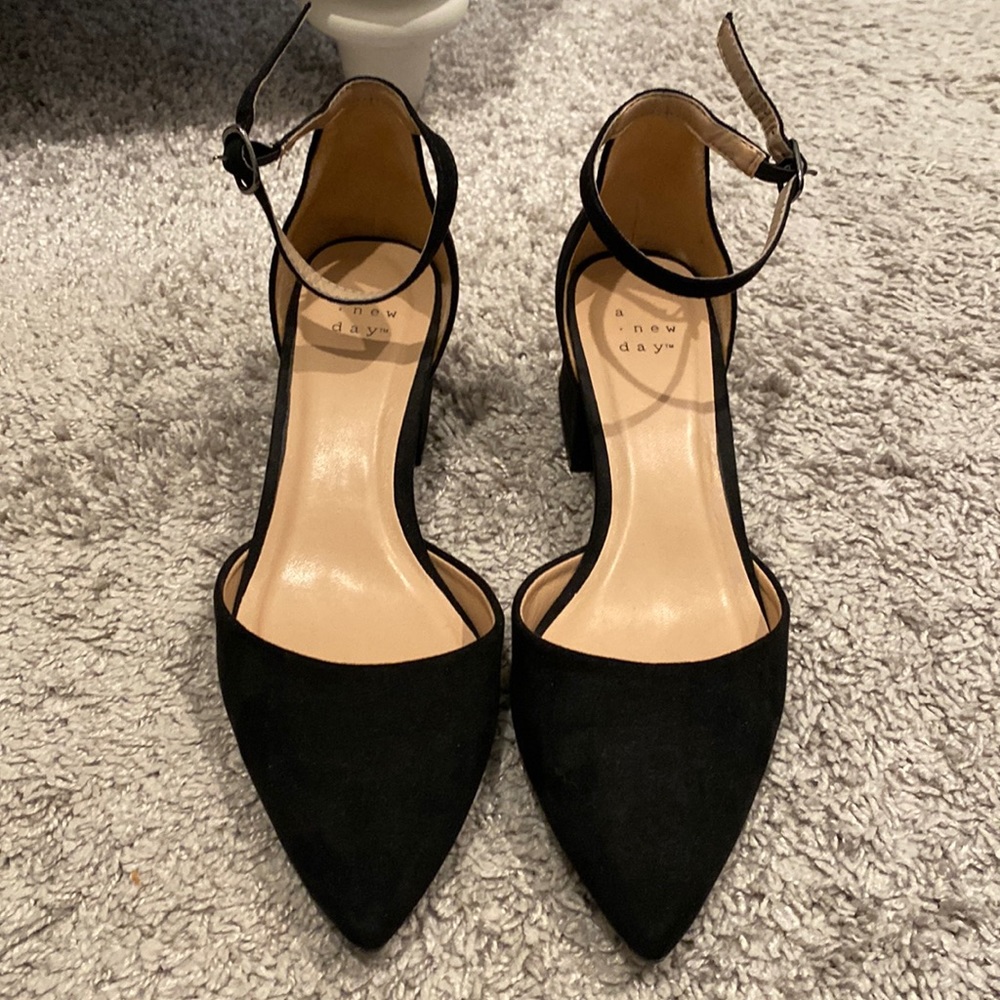 Black suede Block Heel